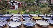 Grote kommen van Pools aardewerk servies 