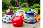 Suppentasse 3-teilig mit Unterteller und Deckel- Bunzlauer Keramik